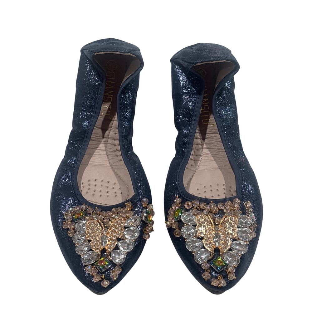 Women’s 8 Guansitu Flats